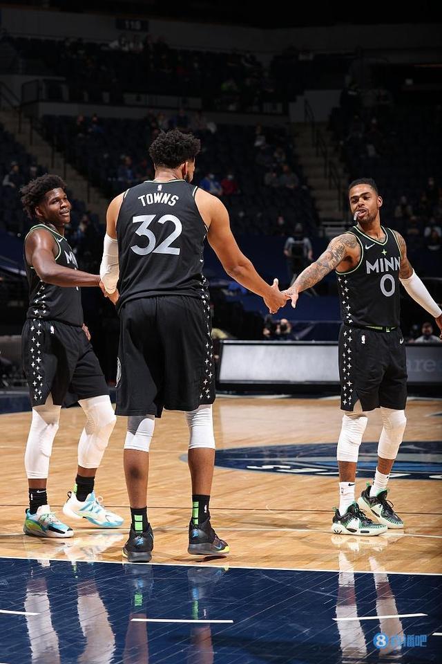 环境密切相 环境密切相