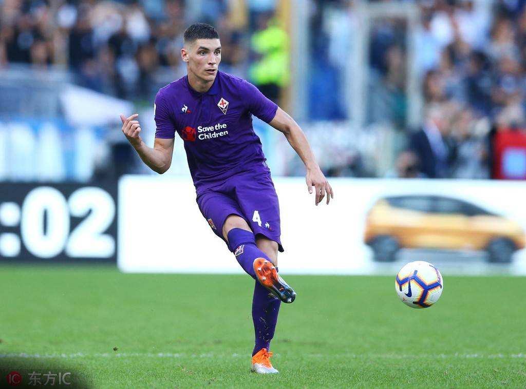 更因为他们 更因为他们