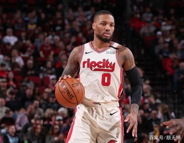 球迷兴奋不 球迷兴奋不